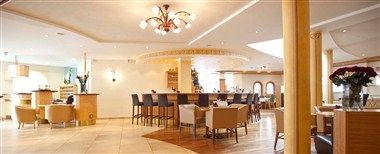 รูปสถานที่จัดงาน