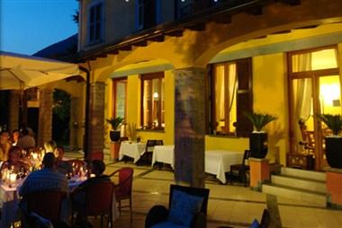 L Uliveto Restaurant en Venta Marasino, IT