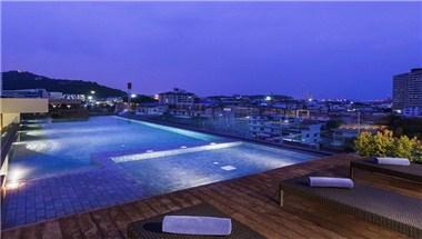 Citadines Grand Central Sri Racha в Sri Racha, TH