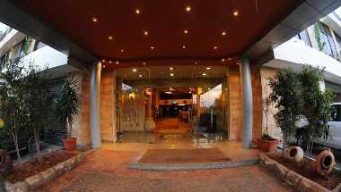 Platinum Hotel a Tyre, LB