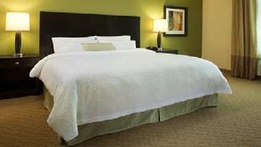 Hampton Inn Fayetteville image