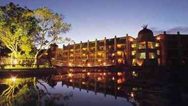 The Kingdom Hotel в Victoria Falls, ZW