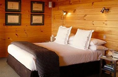 Te Whau Lodge в Waiheke Island, NZ