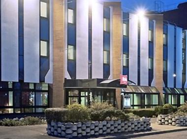 Hotel Ibis Evry in Evry, FR