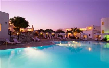 Asteras Paradise Hotel & Apartments in Paros, GR