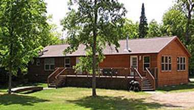 Camp Holiday Resort & Campgroud i Deerwood, MN