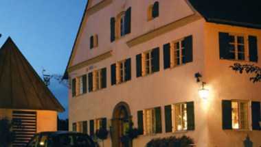 Hotel & Gasthof Munding в Krumbach, DE