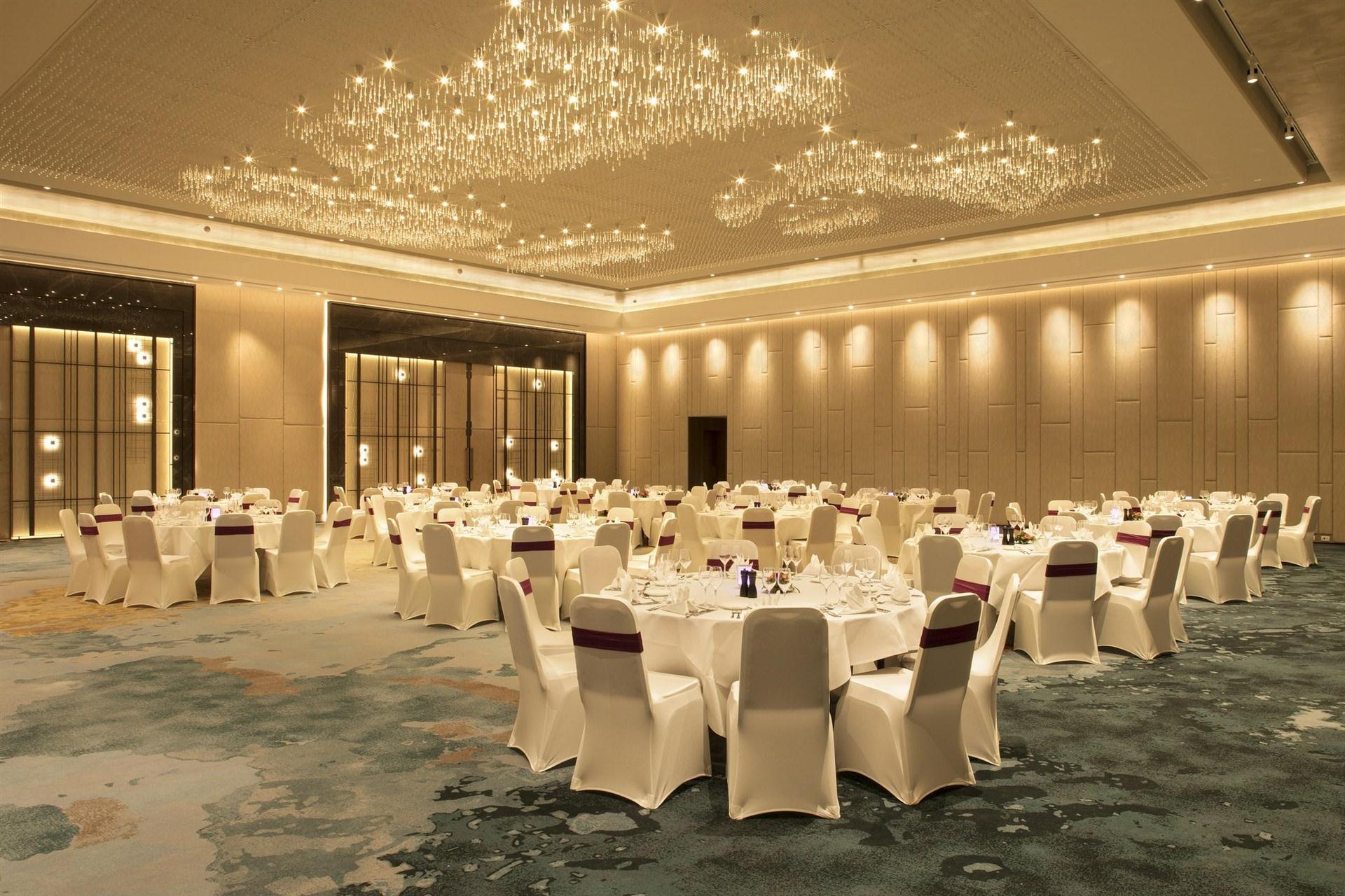 Изображение помещения для встречи