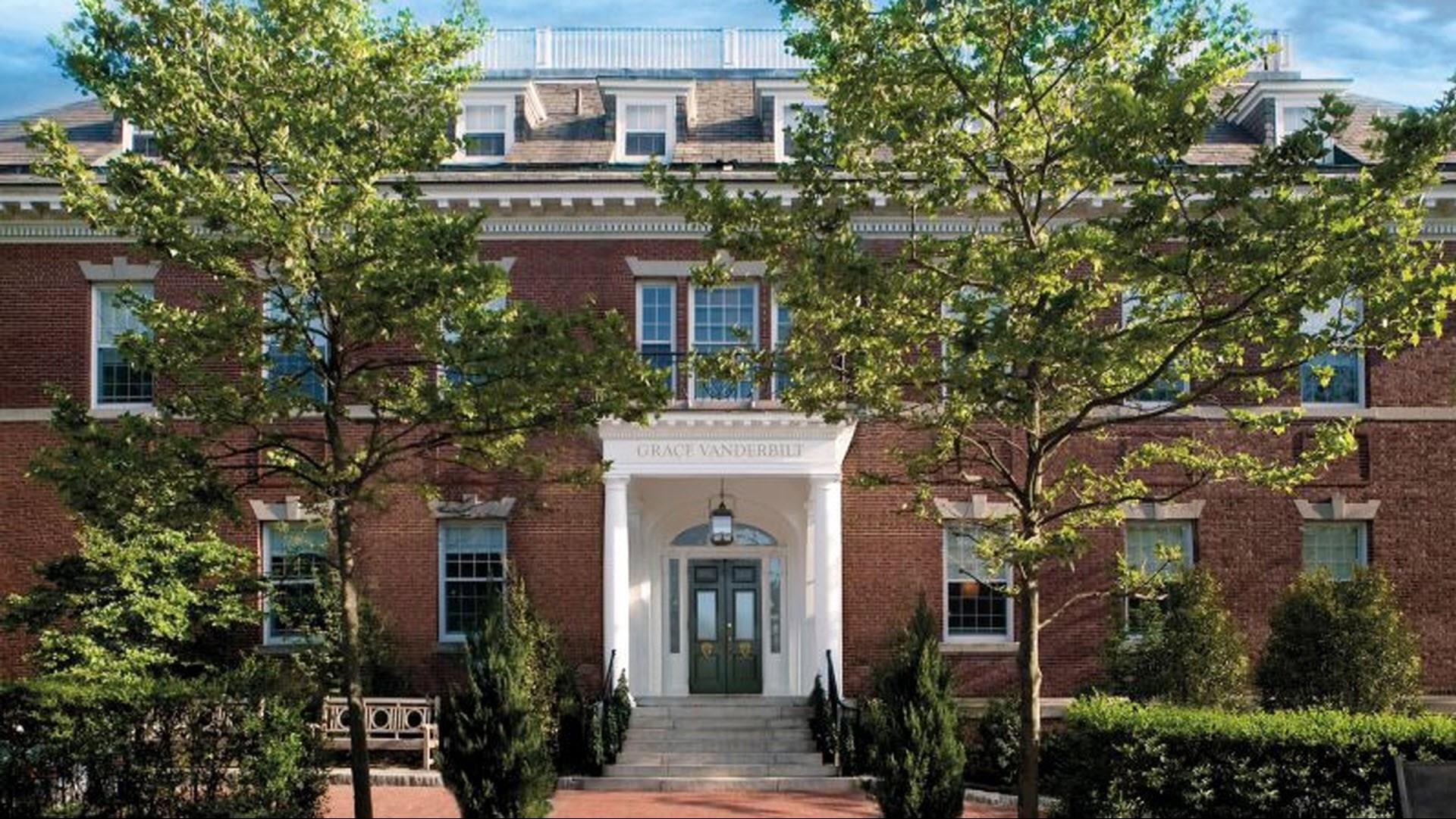 Vanderbilt, an Auberge Collection image