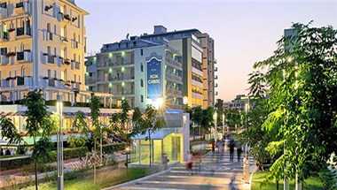 Hotel Mon Cheri a Riccione, IT