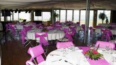 East Pier Beach Bar & Brasserie em Napier, NZ