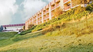 Red Lion Hotel Pendleton image