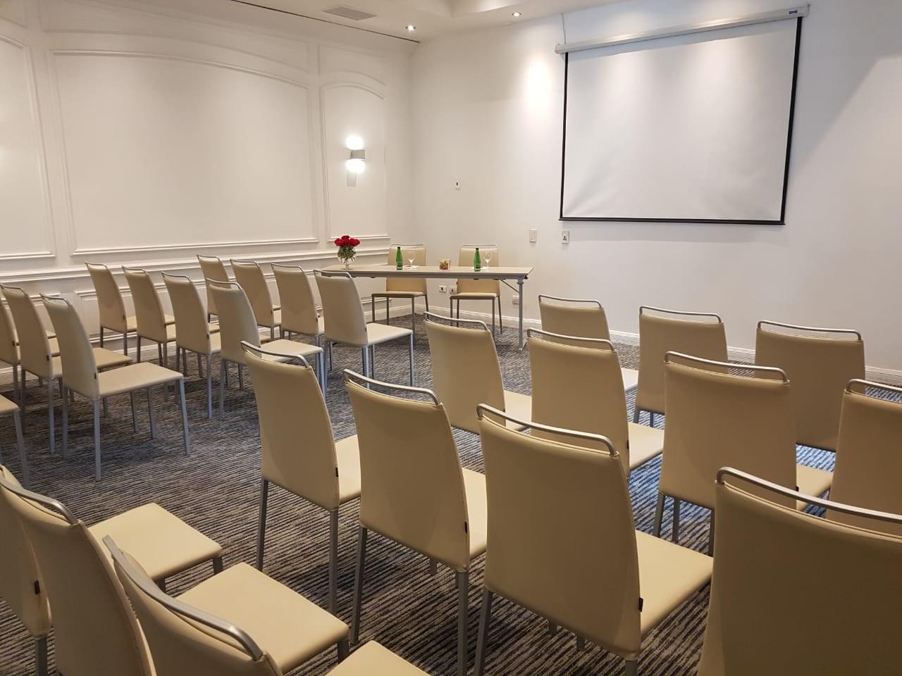 Immagine sala riunioni