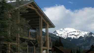 Aspens at Kicking Horse em Golden, BC