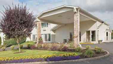 La Quinta Inn & Suites by Wyndham Woodburn em Woodburn, OR