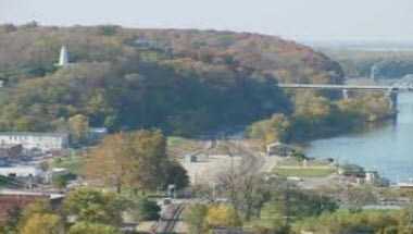 Hannibal Convention & Visitors Bureau em Hannibal, MO