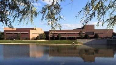 Oakton Community College - Des Plaines в Des Plaines, IL