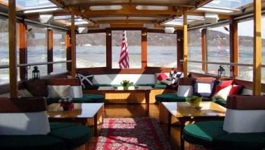 Classic Harbor Line image