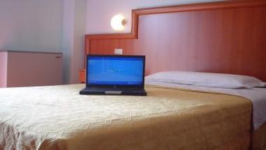 Hotel Tiby в Modena, IT