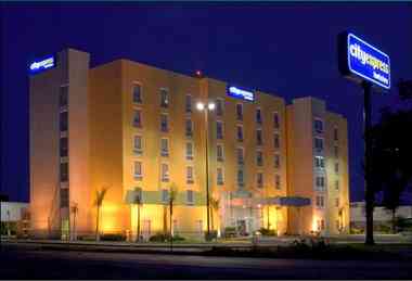 City Express by Marriott Celaya Parque в Celaya, MX