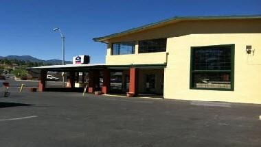 Howard Johnson by Wyndham Flagstaff University West image