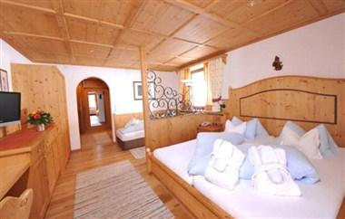 Pension Sabine, Lech am Arlberg, AT