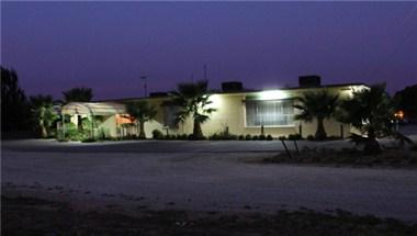 Lazy River Motor Inn image