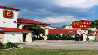 Palace Inn and Suites Willowbrook em Houston, TX