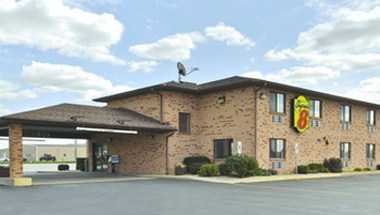 Super 8 by Wyndham Gilman a Gilman, IL