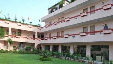 East Lite Hotel i Bareilly, IN