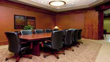 Office Suites Plus - Paragon Centre a Lexington, KY