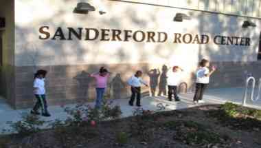 Sanderford Road Community Center en Raleigh, NC
