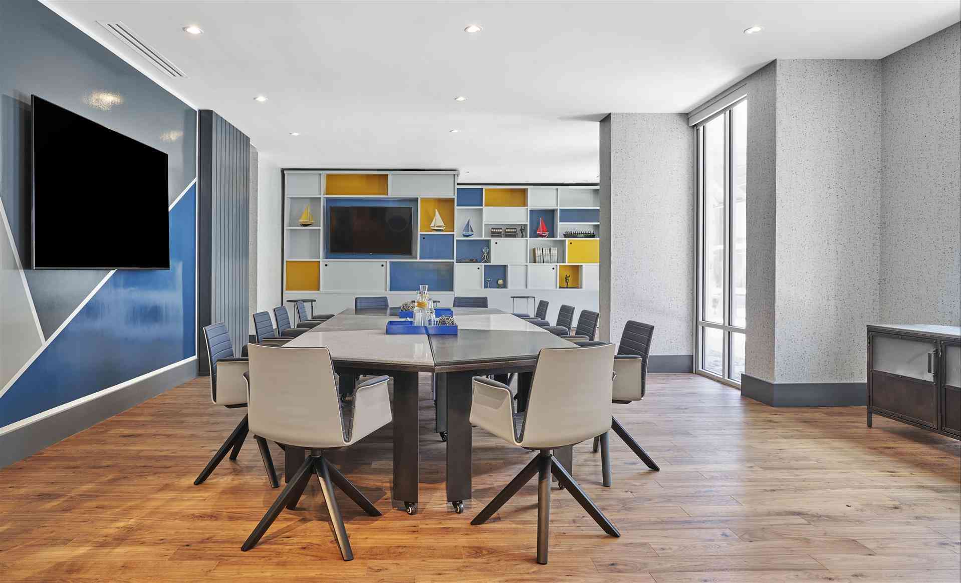 Hyatt Centric The Pike Long Beach a Long Beach, CA