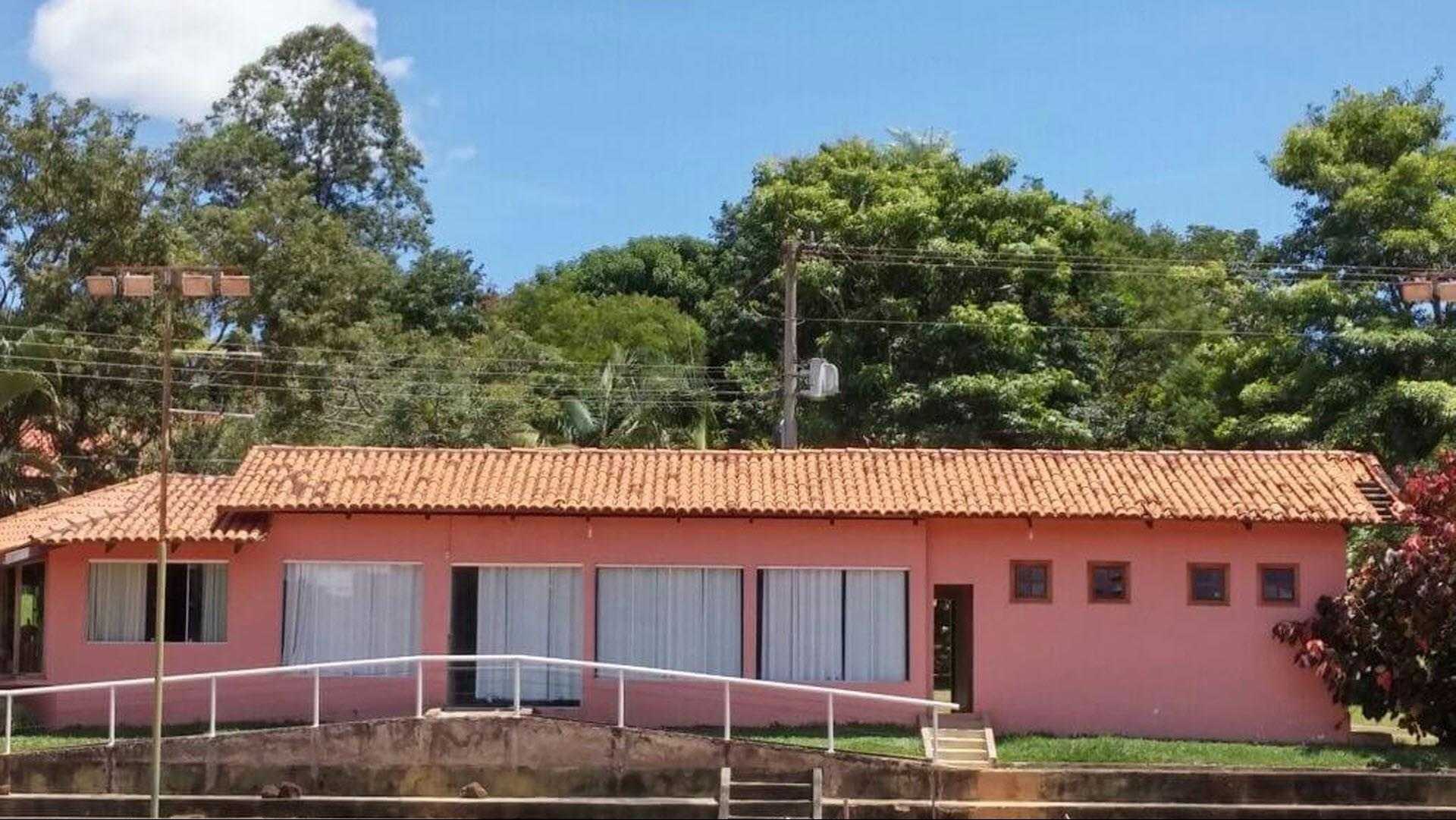 Pousada Monjolo в Neropolis, BR