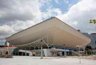 Hong Kong Coliseum, Kowloon, HK