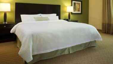 Hampton Inn & Suites Roanoke Airport i Roanoke, VA