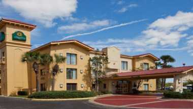 La Quinta Inn by Wyndham Orlando Airport West i Orlando, FL