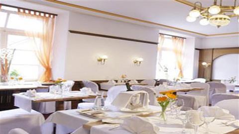 Thermalhotels und Walliser Alpentherme & SPA Leukerbad en Leukerbad, CH