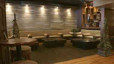 Metropolitan Cafe в Freehold, NJ