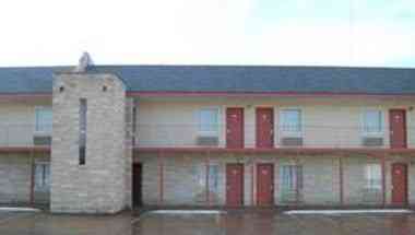 Knights Inn & Suites Emporia в Emporia, KS