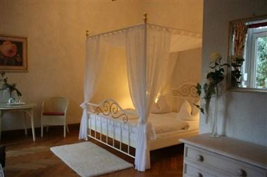 Hotel & Restaurant Villa Sophienhohe em Kerpen, DE