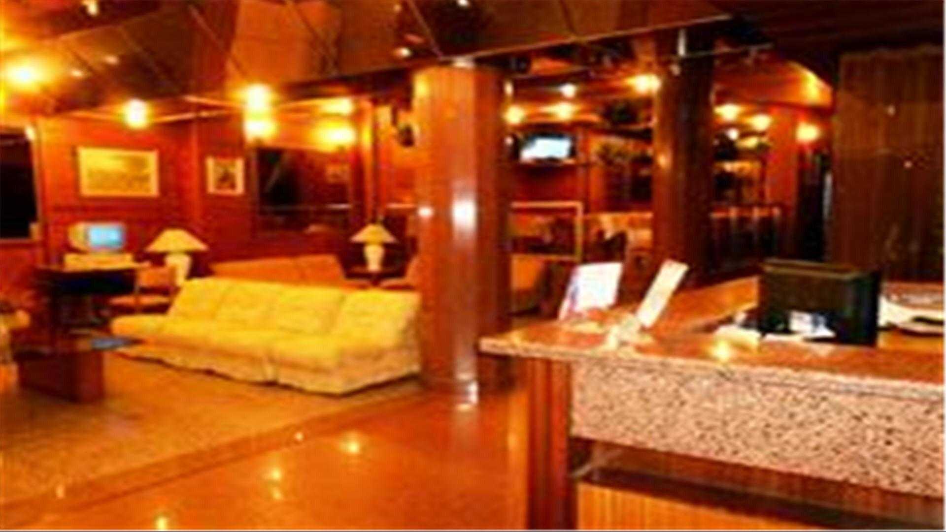 Continental Hotel Montevideo в Montevideo, UY