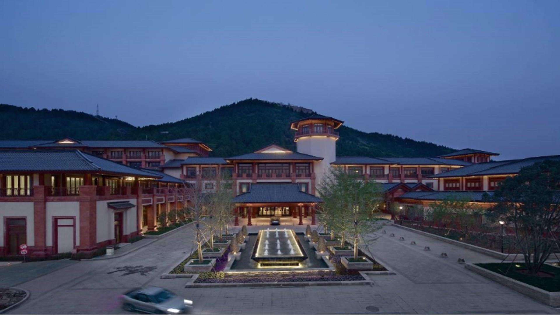 Grand Bay Hotel Beijing image