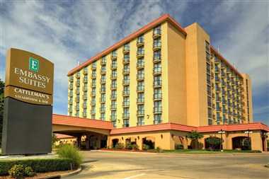 Embassy Suites by Hilton Tulsa I-44 a Tulsa, OK