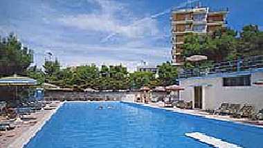 Hotel Abbadetta a Acquaviva Picena, IT