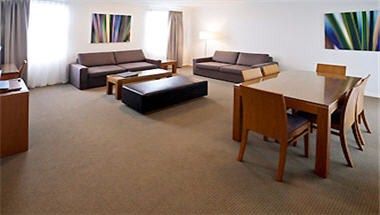 รูปสถานที่จัดงาน