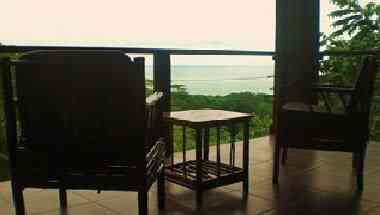 TikiVillas Rainforest Lodge in Uvita, CR