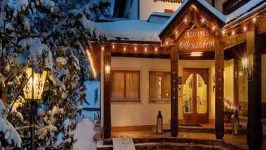 Hotel Jagdhaus Monzabon in Lech Am Arlberg, AT