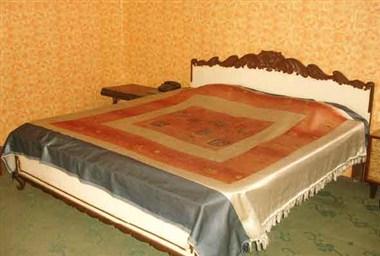 Ranikhet Hotel Moon & Restaurant in Ranikhet, IN