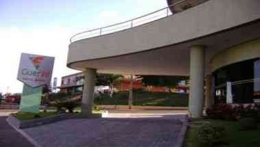 Guerini Suite Hotel в Jatai, BR